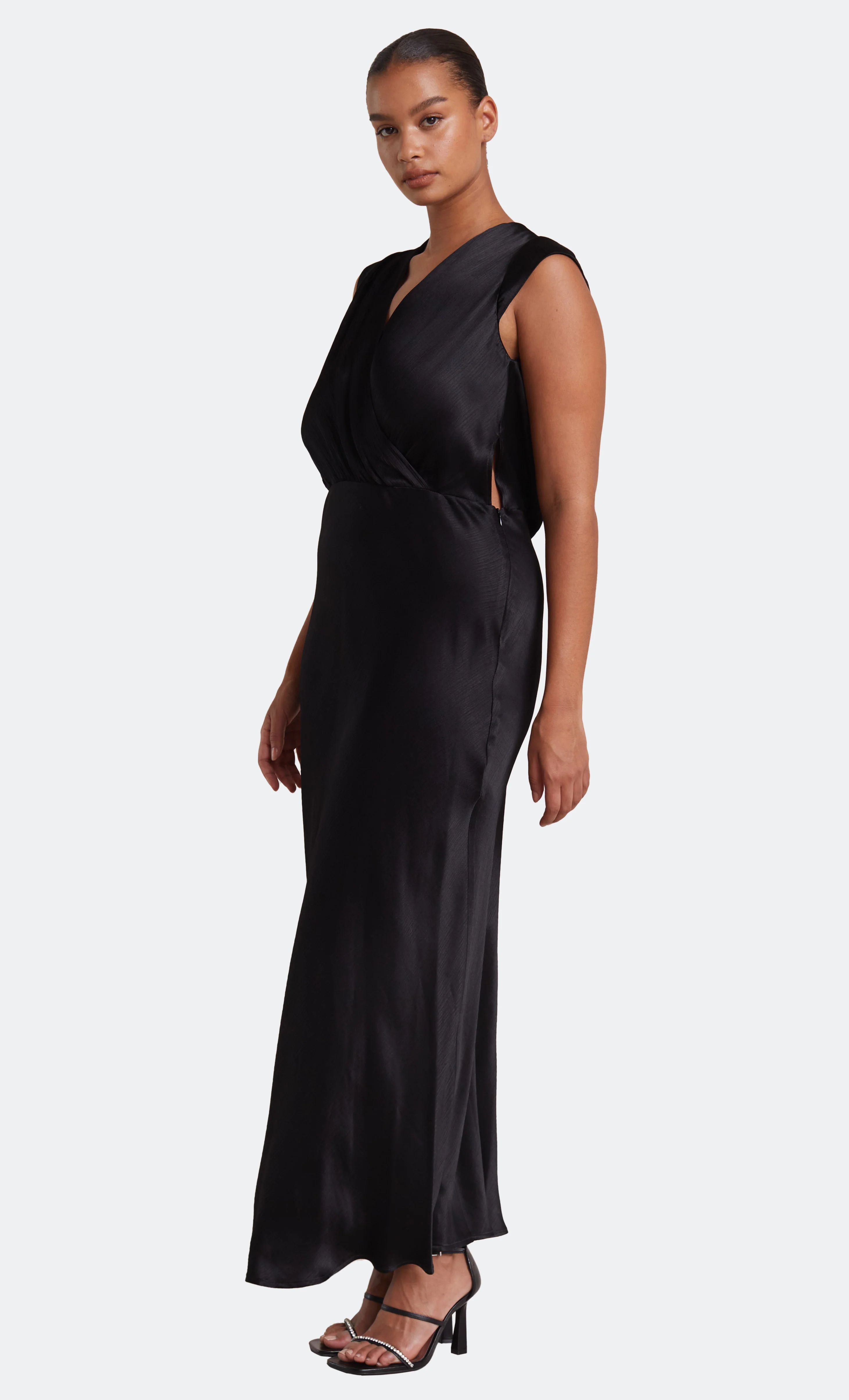 MOON DANCE MAXI DRESS - BLACK - Image 3
